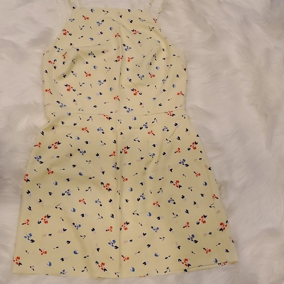 French Connection Frida Whisper Square Nec… - Picture 3 of 11